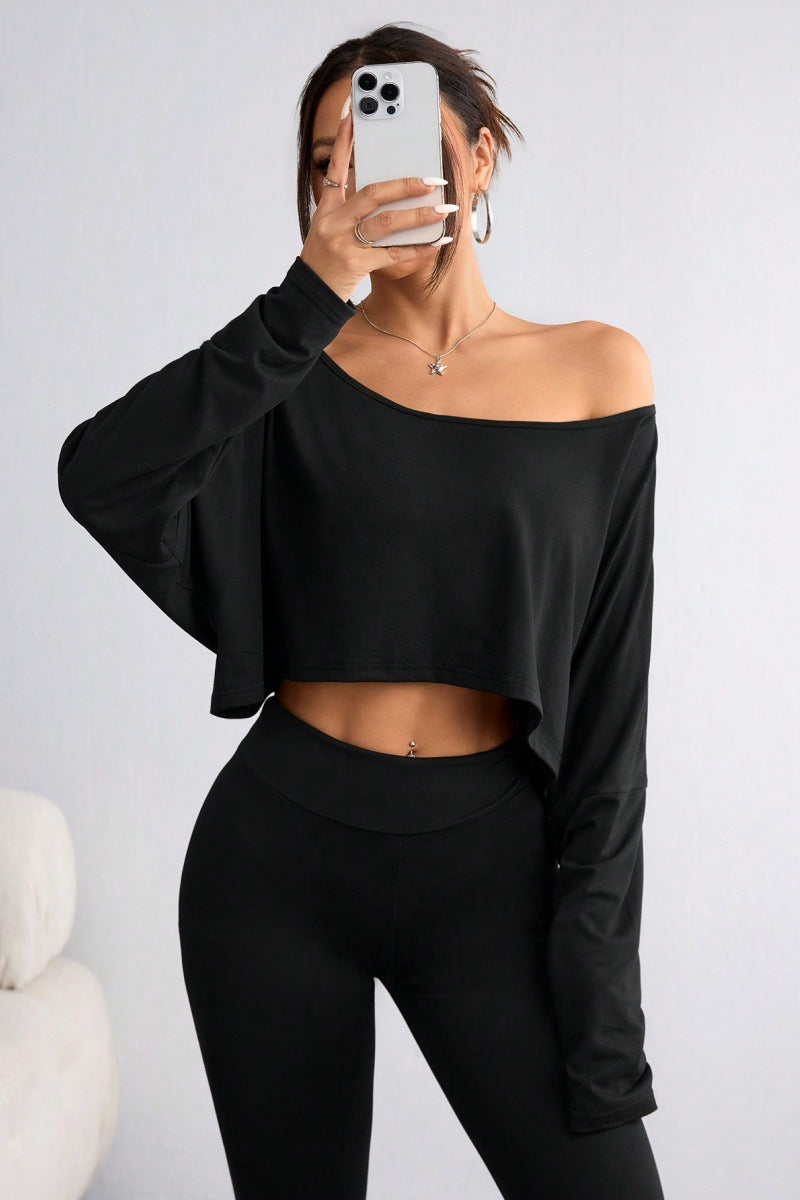 Cropped Loose-Fit Long Sleeve Top