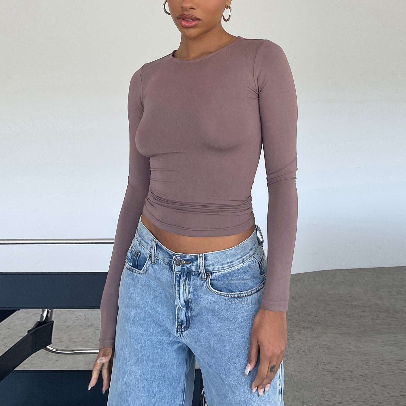 Slim Long-Sleeve Pullover Top